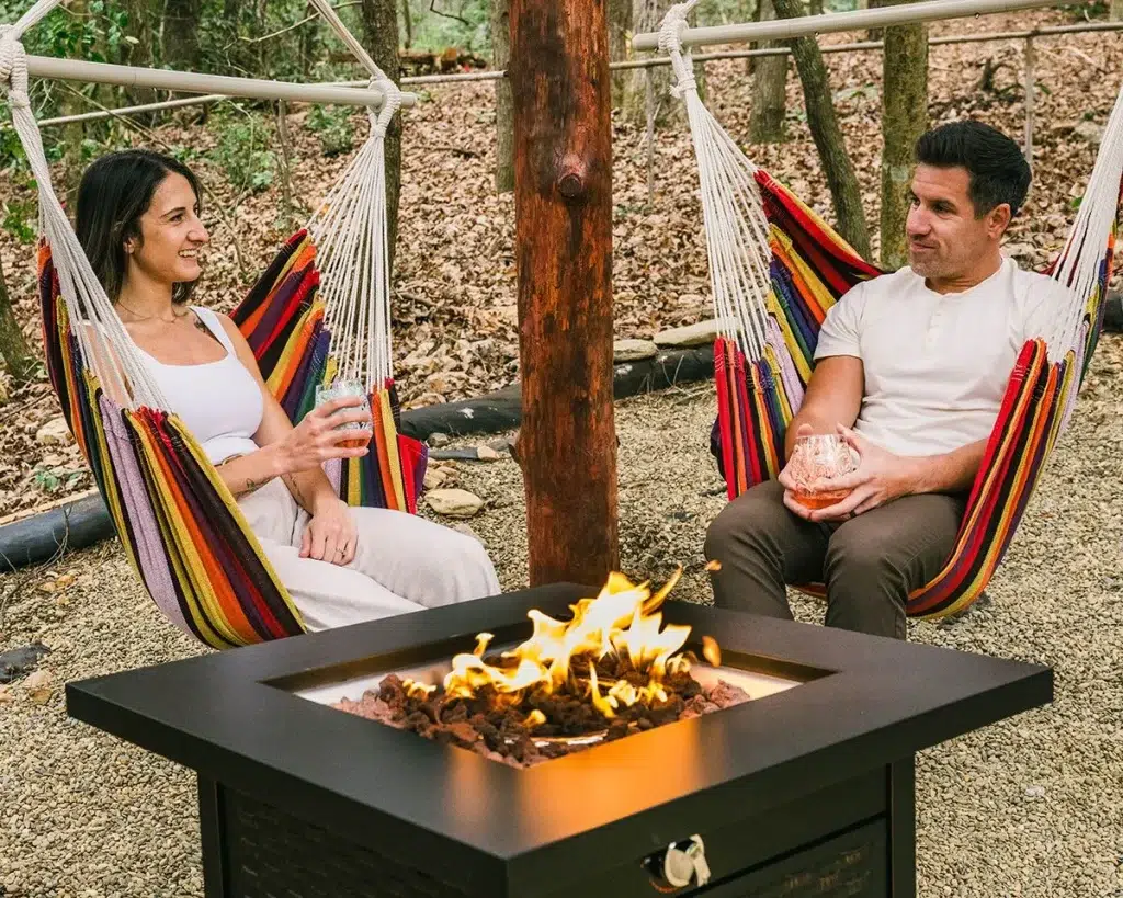 Fiasco+Media+Wunderland+Resort+Glamping+Fire+Tent+Old+Fort-21-dce9eb19-1920w